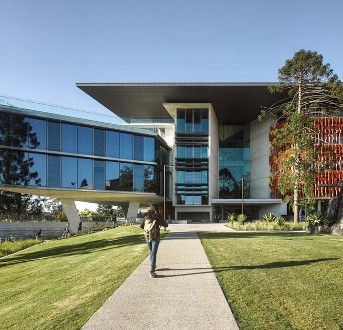 UQ Advanced Engineering Building, Brisbane - McKenzie Group Consulting